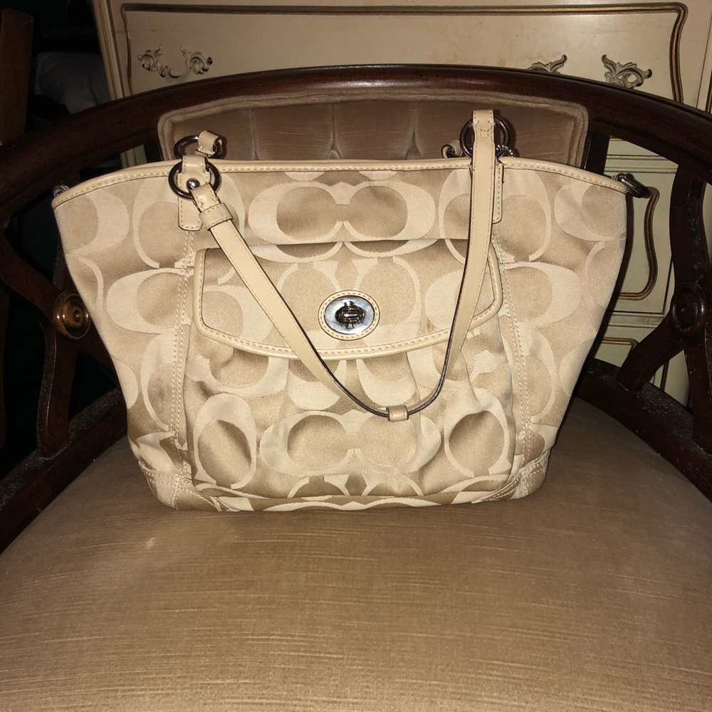 Coach purse
